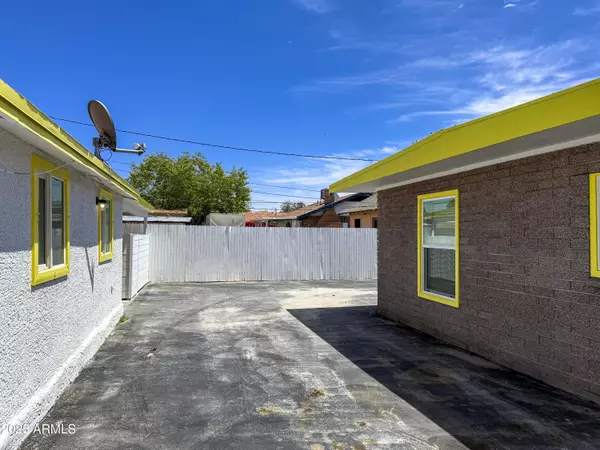 Phoenix, AZ 85006,1338 E FILLMORE Street