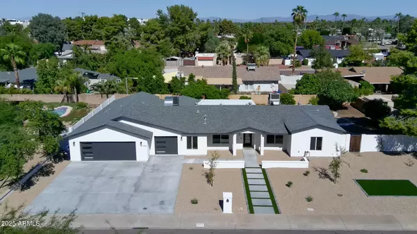 Scottsdale, AZ 85254,4902 E SUNNYSIDE Drive