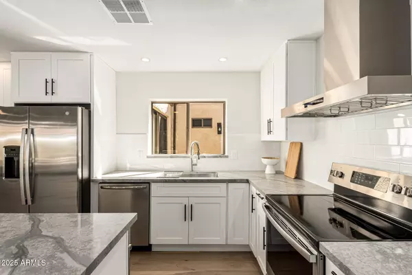 Scottsdale, AZ 85258,10008 E SADDLEHORN Trail