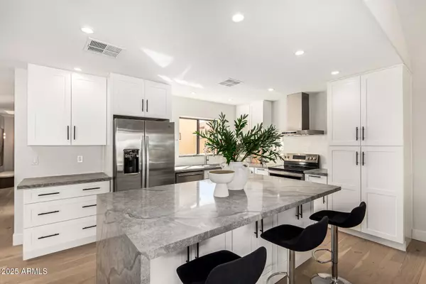 Scottsdale, AZ 85258,10008 E SADDLEHORN Trail