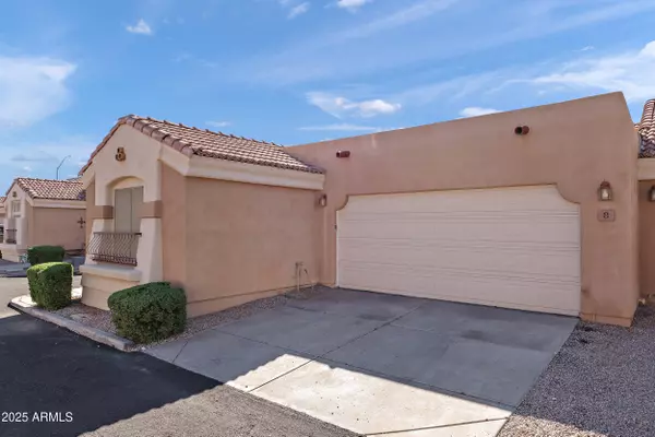Mesa, AZ 85204,1260 S LINDSAY Road #8