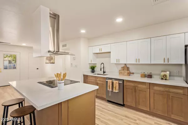 Mesa, AZ 85207,433 N 111TH Place
