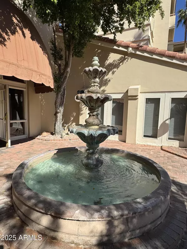 Scottsdale, AZ 85251,4200 N MILLER Road #321