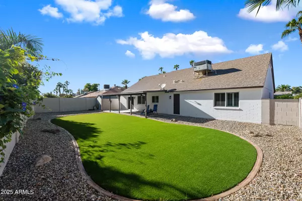 Mesa, AZ 85202,1639 W NIDO Avenue