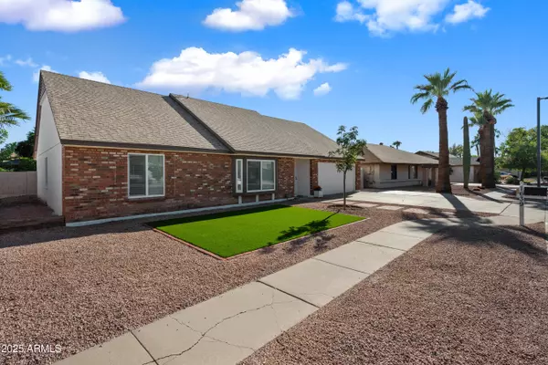 Mesa, AZ 85202,1639 W NIDO Avenue