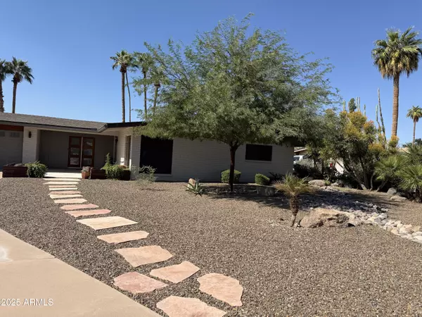 Litchfield Park, AZ 85340,202 N FLORENCE Avenue