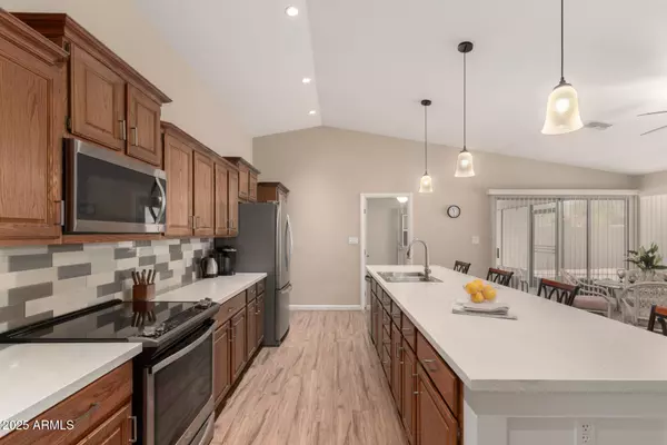 Phoenix, AZ 85044,11830 S PAIUTE Street