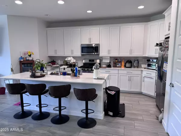 Chandler, AZ 85249,80 E ELMWOOD Place