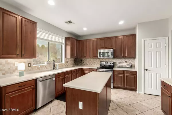 Chandler, AZ 85286,3870 S Velero Street