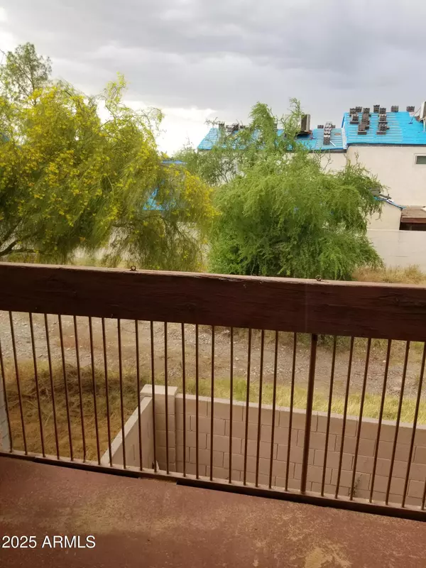 Phoenix, AZ 85020,7550 N 12TH Street #225