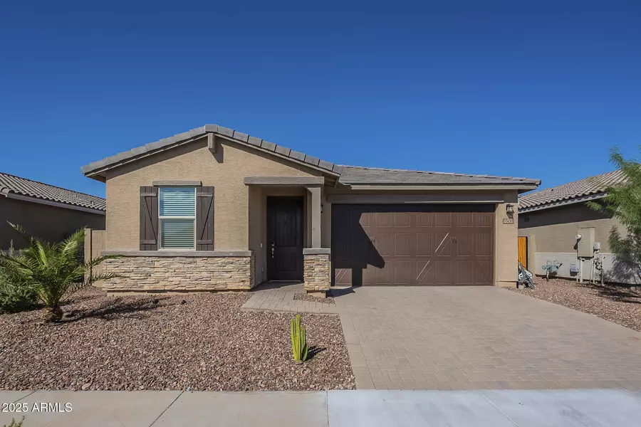 17430 W Red Fox Road, Surprise, AZ 85387
