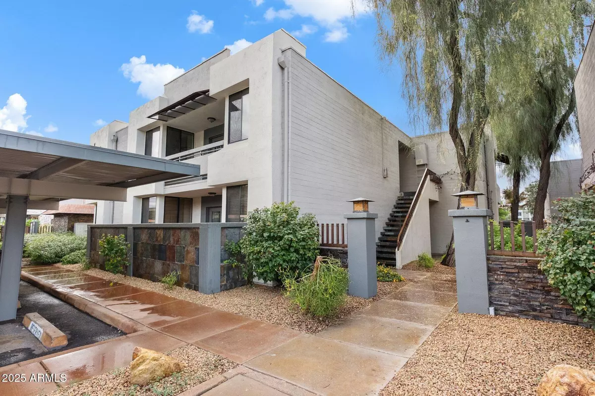 Scottsdale, AZ 85251,4120 N 78TH Street #212