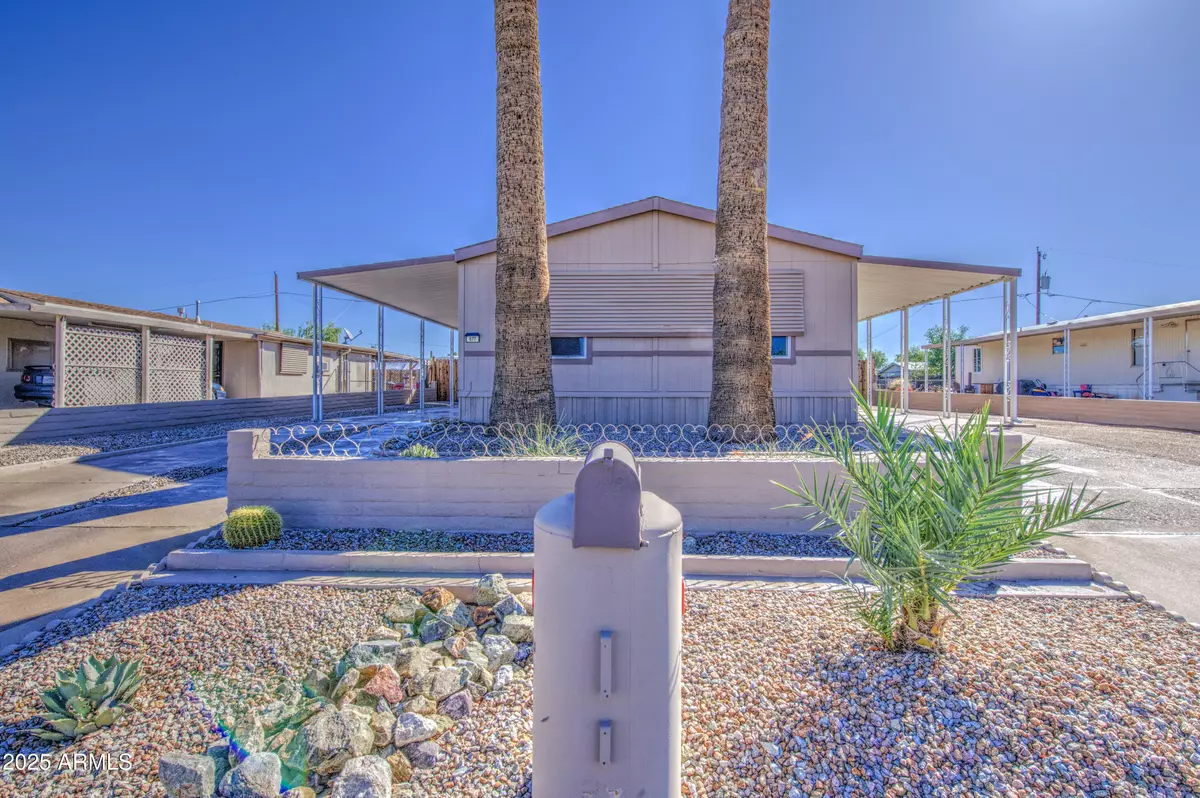 Mesa, AZ 85208,677 S 93RD Street