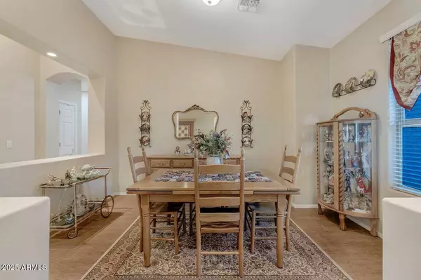 Glendale, AZ 85305,8762 W MYRTLE Avenue