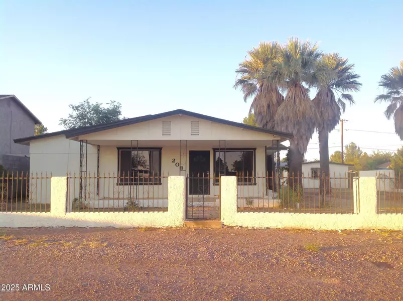 208 W PIRTLE Avenue, Pirtleville, AZ 85626
