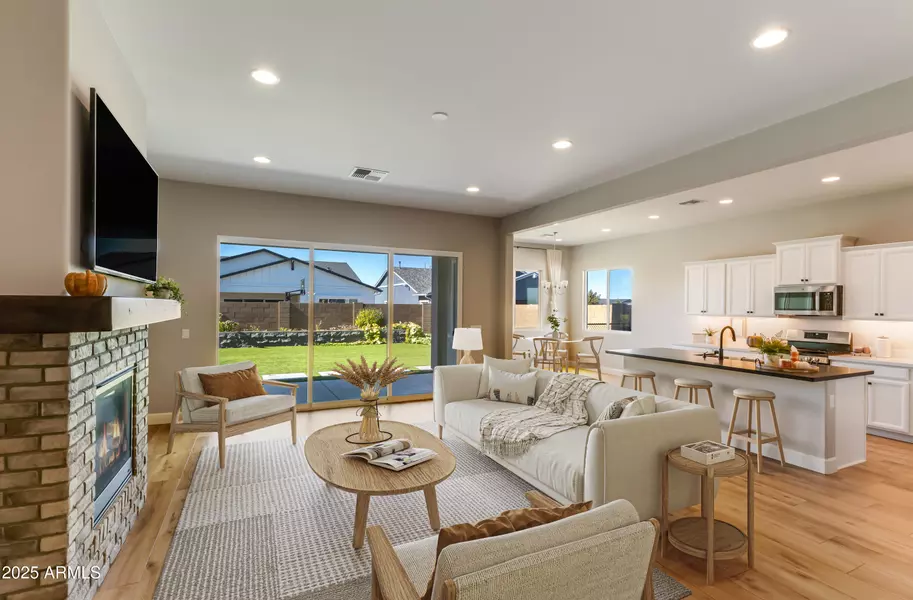 6832 GOLDEN TREE Drive, Prescott, AZ 86305