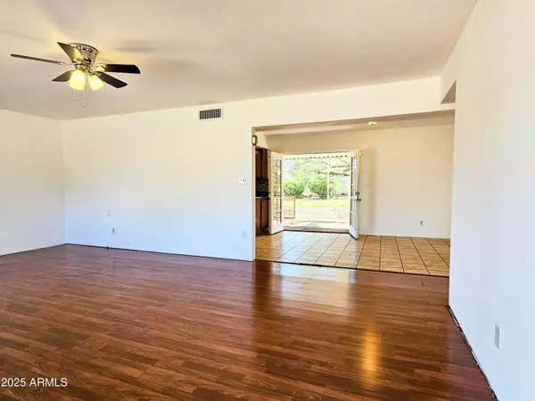 Hereford, AZ 85615,5534 E MADALEIN Drive