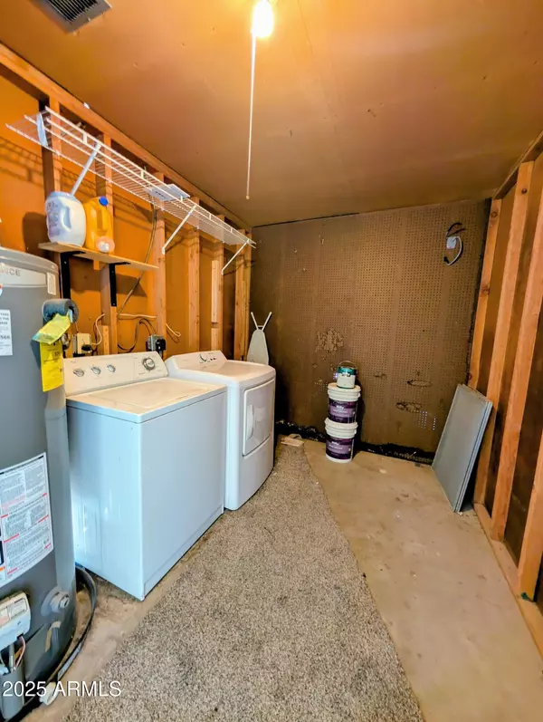 Phoenix, AZ 85028,4221 E SAHUARO Drive