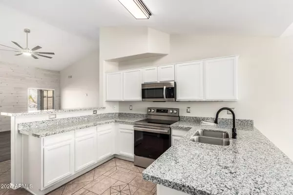 Phoenix, AZ 85083,6414 W BRILES Road
