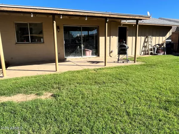 Phoenix, AZ 85037,8733 W TURNEY Avenue