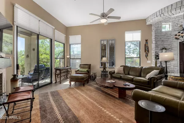 Scottsdale, AZ 85255,9270 E THOMPSON PEAK Parkway #313