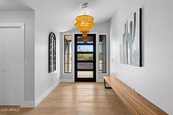 Paradise Valley, AZ 85253,3842 E SAN MIGUEL Avenue