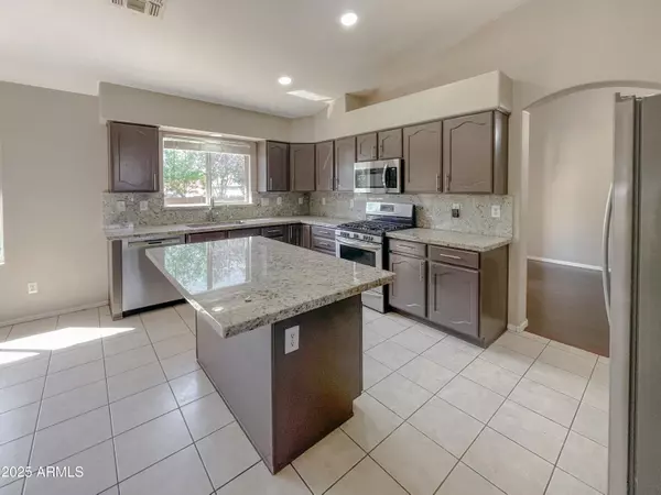 Chandler, AZ 85286,1615 W ENFIELD Way