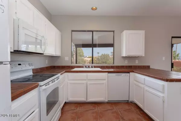 Fountain Hills, AZ 85268,15013 N CALLE DEL PRADO Drive