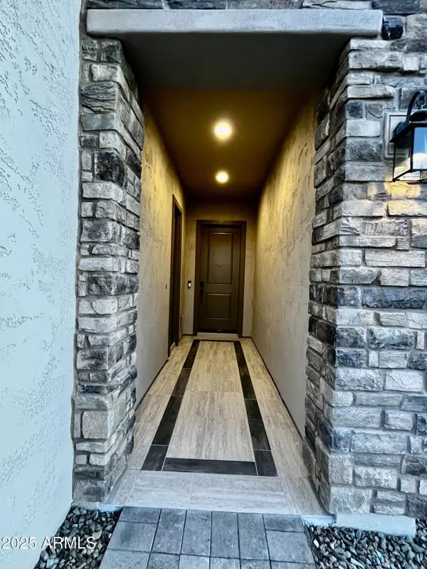 Queen Creek, AZ 85142,21377 E TIMBERLINE Road