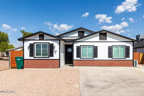 1932 E CARVER Drive, Phoenix, AZ 85040