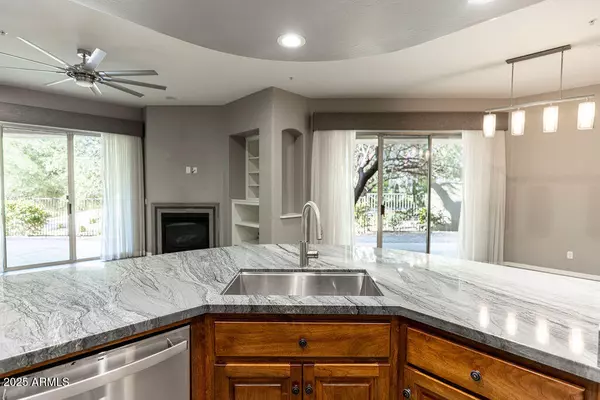 Fountain Hills, AZ 85268,14850 E GRANDVIEW Drive #106