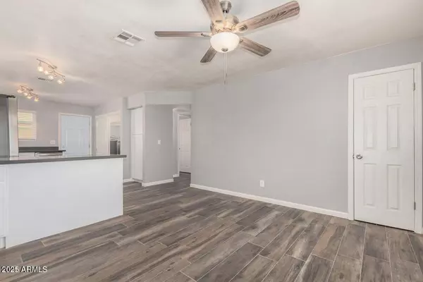 Mesa, AZ 85207,150 N 88TH Place #B