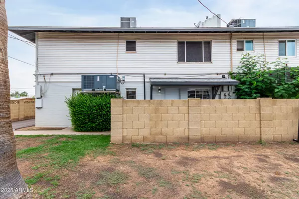 Phoenix, AZ 85016,4325 N 26TH Street #8