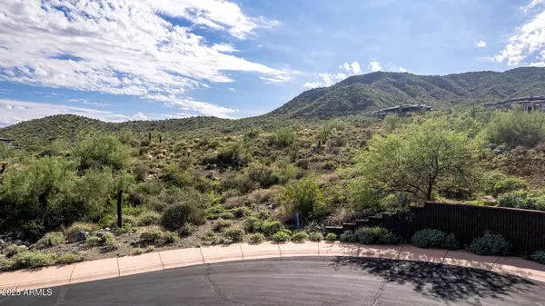 Fountain Hills, AZ 85268,14235 E LONE WOLF Trail #114