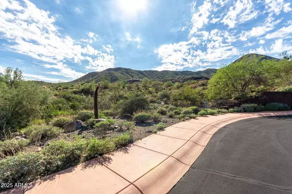 14235 E LONE WOLF Trail #114, Fountain Hills, AZ 85268