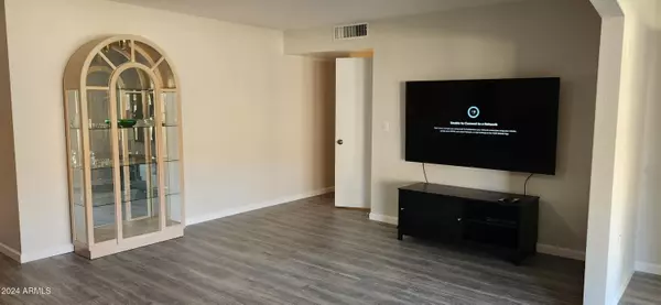 Sun City, AZ 85351,10338 W KINGSWOOD Circle