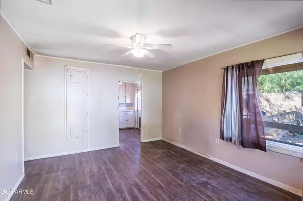 Tempe, AZ 85281,517 W BROWN Street