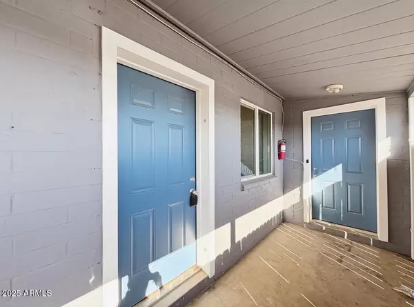 513 E Hatcher Road #9, Phoenix, AZ 85020