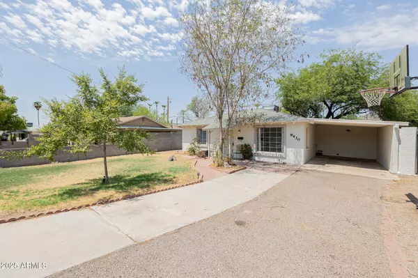 Phoenix, AZ 85020,9430 N 11TH Place