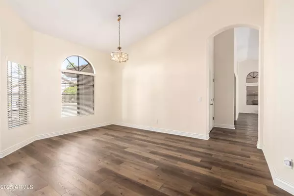 Gilbert, AZ 85233,1517 W ISLANDIA Drive