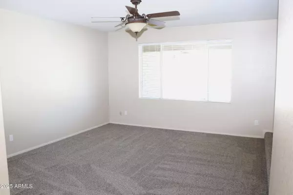 Glendale, AZ 85304,4636 W ASTER Drive N