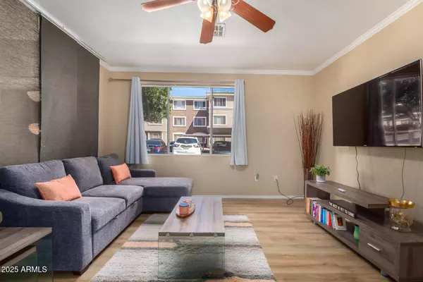 Phoenix, AZ 85008,5345 E VAN BUREN Street #138