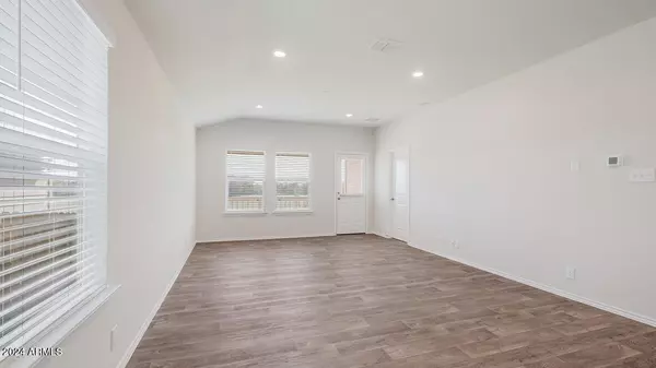 Apache Junction, AZ 85120,2043 W Sentiero Avenue