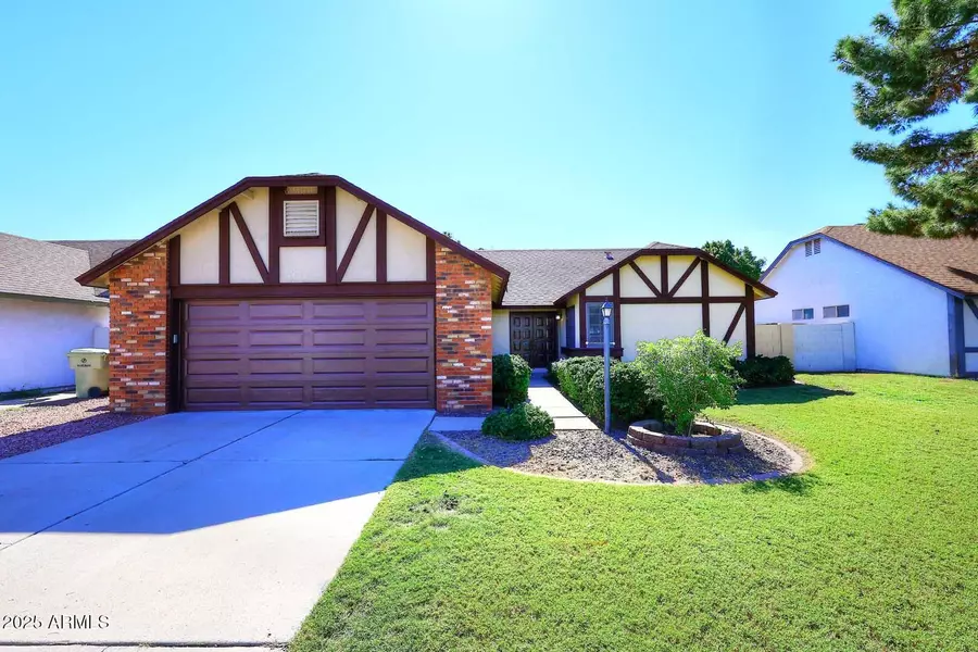5613 W YUCCA Street, Glendale, AZ 85304