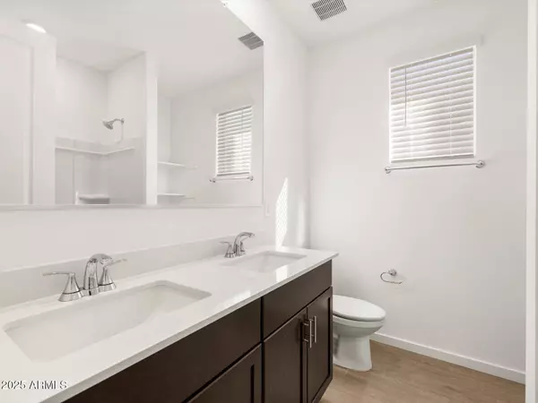 San Tan Valley, AZ 85143,32929 N Claret Court