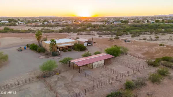 Wittmann, AZ 85361,29211 N 208TH Avenue