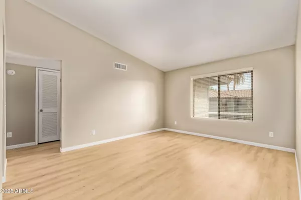 Tempe, AZ 85283,1402 E GUADALUPE Road #245