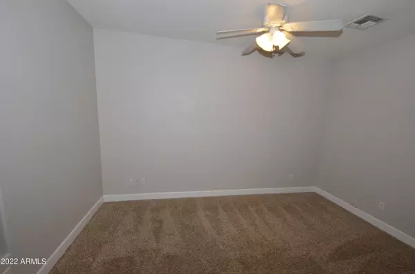 Gilbert, AZ 85297,4100 S VINEYARD Avenue
