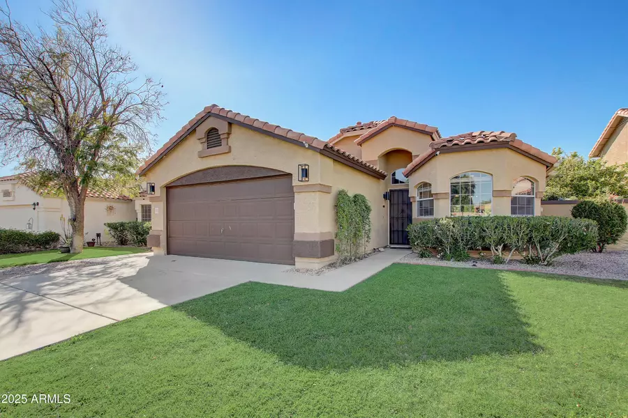 7258 E KIVA Avenue, Mesa, AZ 85209