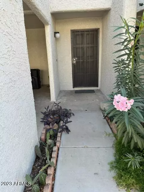 3136 N 38TH Street #10, Phoenix, AZ 85018
